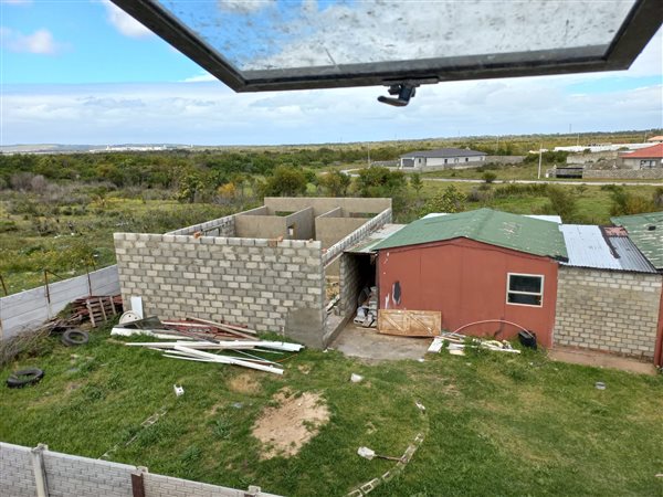 5 Bedroom Property for Sale in Parsonsvlei Eastern Cape